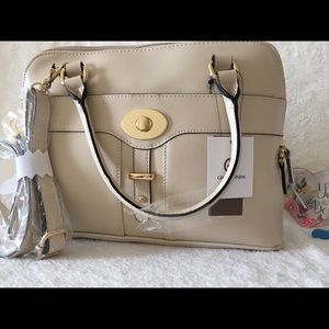 Giani Bernini Turn-Lock Glazed Dome Satchel(Ivory)